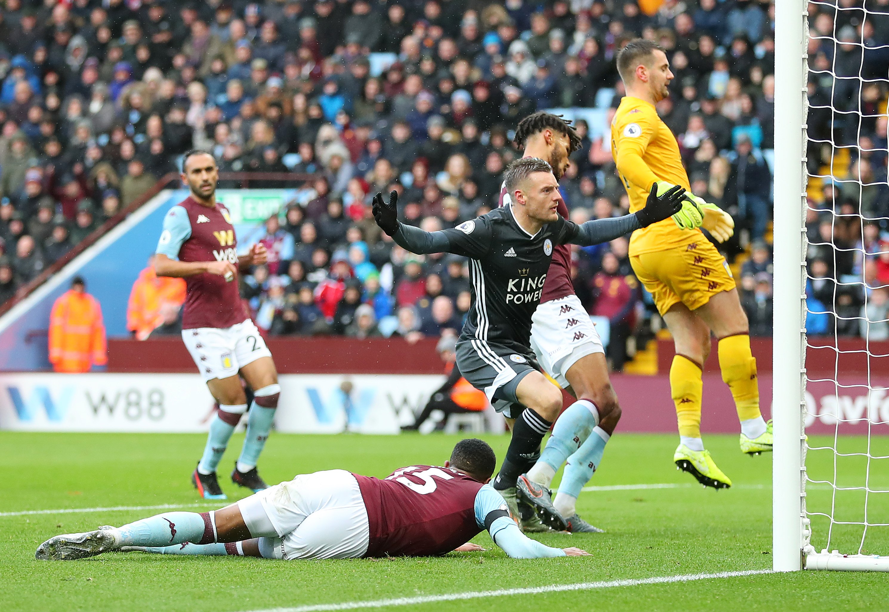 迪巴拉的关 迪巴拉的关