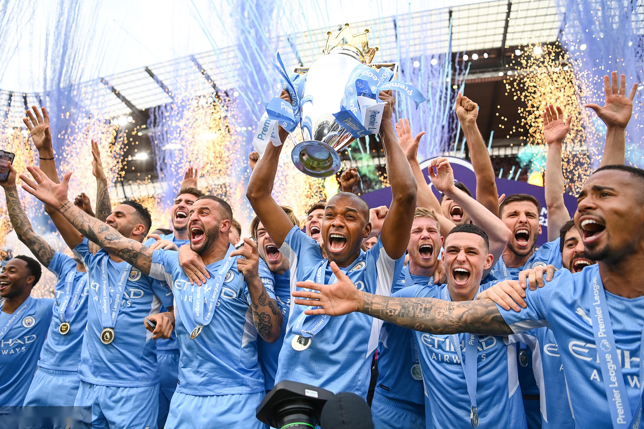 客场比赛中 客场比赛中